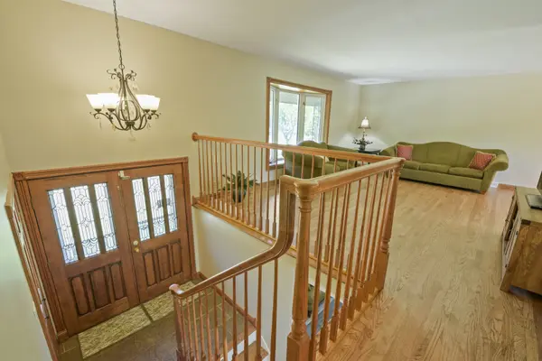 1120 Concord LN, Hoffman Estates, IL 60192