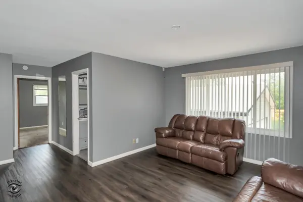2221 Francine AVE, Joliet, IL 60436