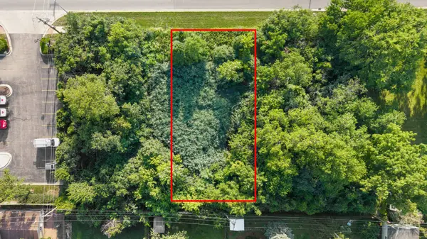 30 Gary AVE, Wheaton, IL 60187