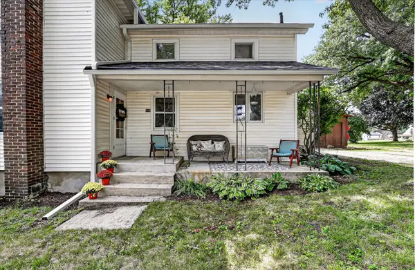 110 N Harrison ST, Cedarville, IL 61013