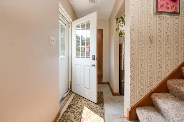 309 E Sunset PL, Dekalb, IL 60115