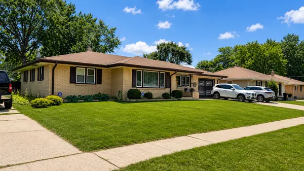 2216 Jonathan AVE, Rockford, IL 61103