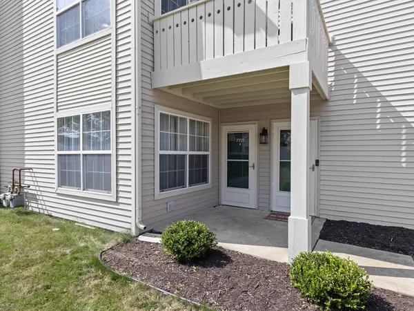 7721 Creek BND #7721, Rockford, IL 61114