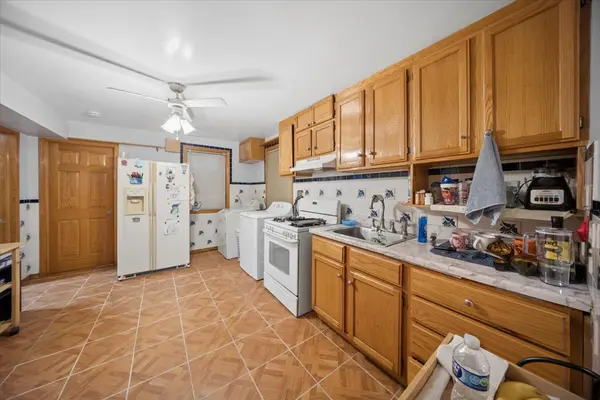 2519 S Kedzie AVE, Chicago, IL 60623