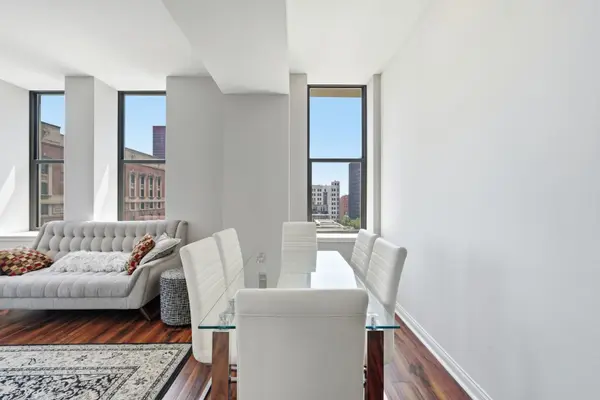 8 W Monroe ST #1904, Chicago, IL 60603