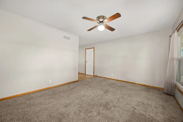 15 N Prairie ST, Cortland, IL 60112