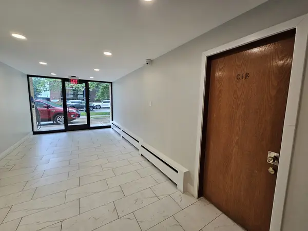 5906 N Sheridan RD #1GB, Chicago, IL 60660