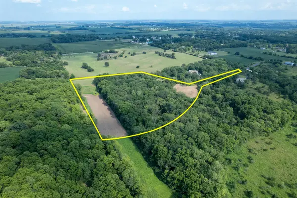 6460 E Skinner RD, Stillman Valley, IL 61084