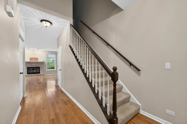 3013 Tangley Oaks TRL, Lisle, IL 60532