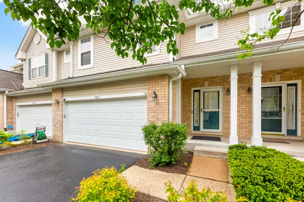 3013 Tangley Oaks TRL, Lisle, IL 60532
