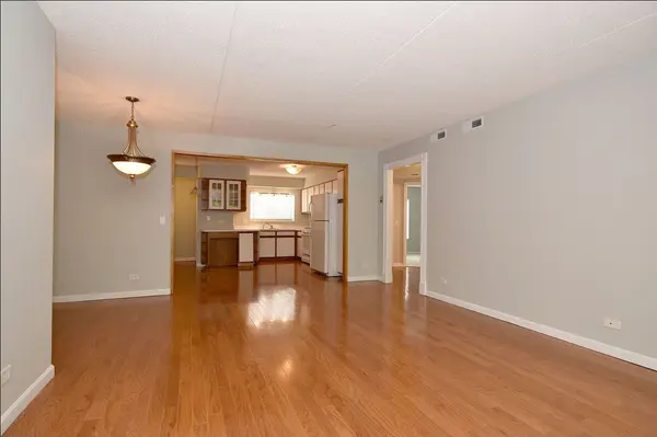4748 N ELSTON AVE #202C, Chicago, IL 60630