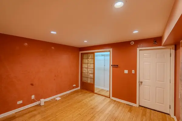 1044 Cumberland CT, Vernon Hills, IL 60061