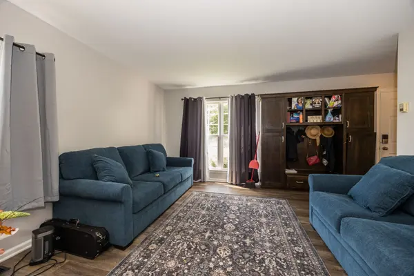 2734 Imperial Valley TRL, Aurora, IL 60503