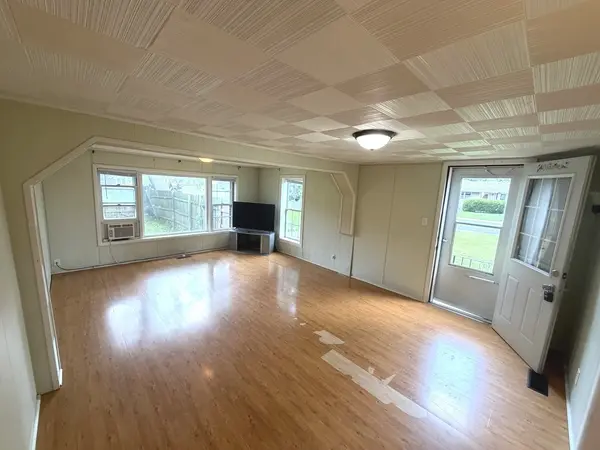 260 N Madison AVE N, Bradley, IL 60915