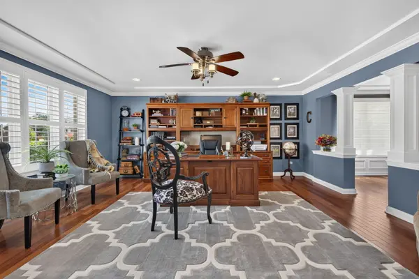 16000 Ridgewood DR, Homer Glen, IL 60491