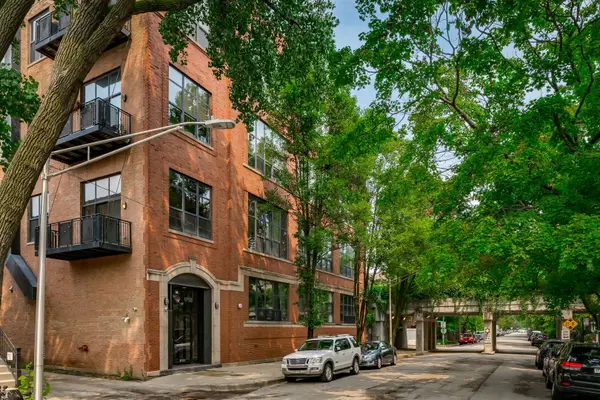 1750 N WOLCOTT AVE #102, Chicago, IL 60622