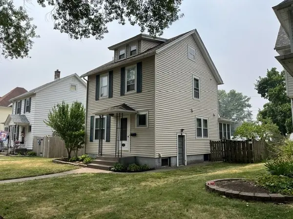 2314 Western AVE, Davenport, IA 52803