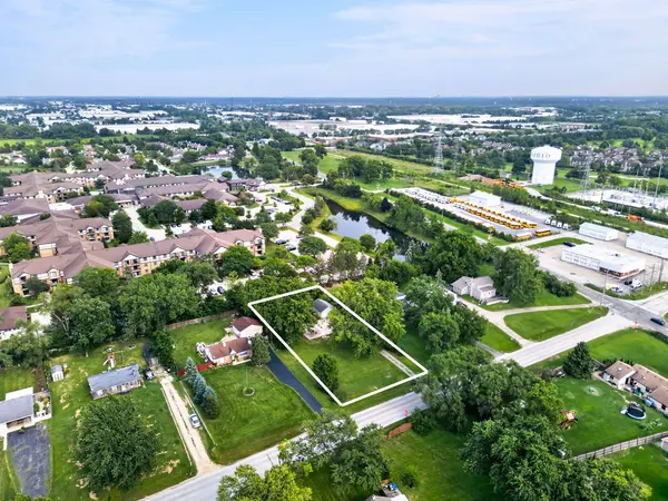 2N075 Pleasant Hill RD, Carol Stream, IL 60188