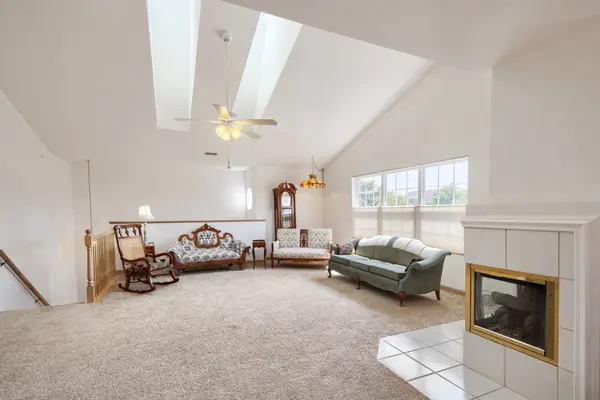 306 Gazebo LN #0, Lombard, IL 60148