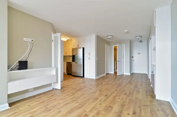 405 N WABASH AVE #2704, Chicago, IL 60611