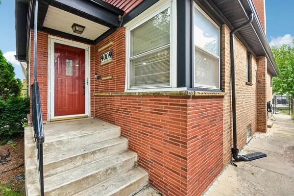9009 S Dante AVE, Chicago, IL 60619