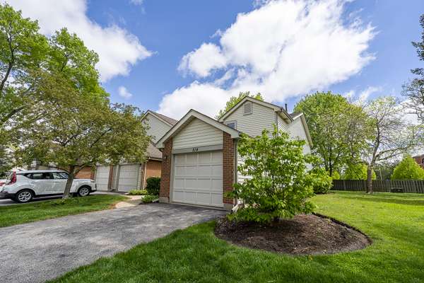 514 E Windgate CT #D, Arlington Heights, IL 60005