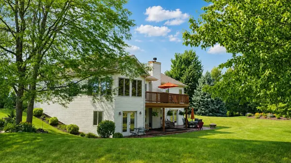 5020 Patty LN, Ringwood, IL 60072