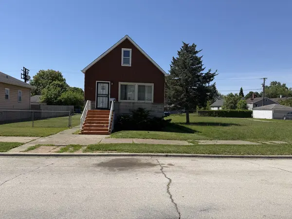 213 155th PL, Calumet City, IL 60409