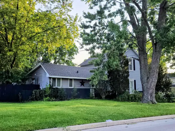 302 S Washington ST, Lockport, IL 60441