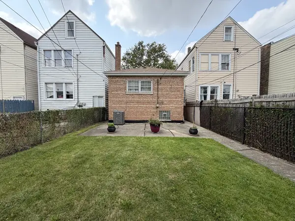 5347 S Maplewood AVE, Chicago, IL 60632