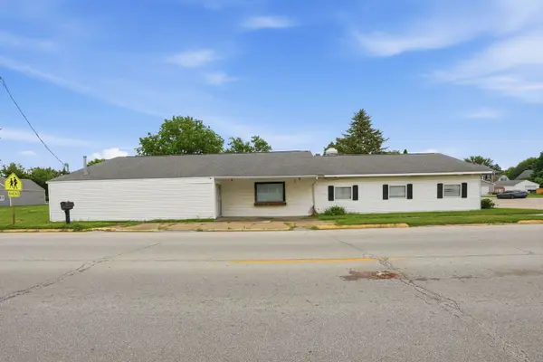 305 N 1st ST, Alpha, IL 61413