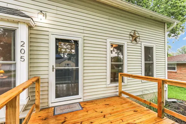 205 E South ST, Mansfield, IL 61854