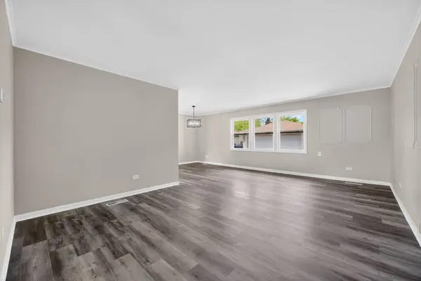 118 Indiana ST, Park Forest, IL 60466