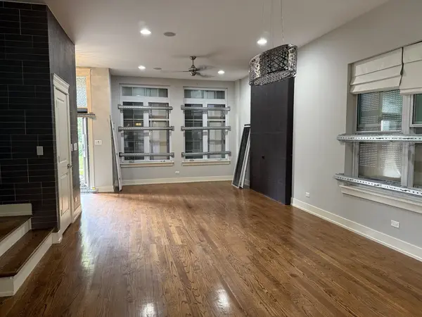 544 E 46th PL, Chicago, IL 60653