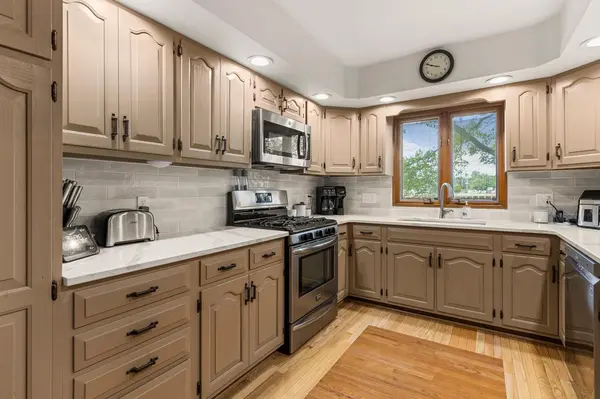 2106 Hagan BLVD, Urbana, IL 61801