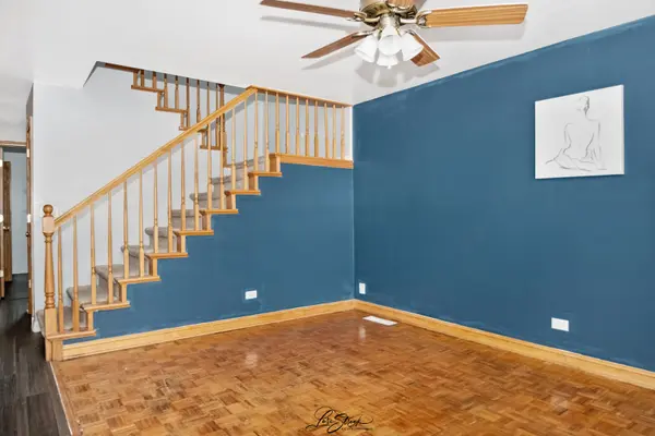 12704 S Muskegon AVE, Chicago, IL 60633
