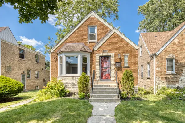 2850 W Chase AVE, Chicago, IL 60645