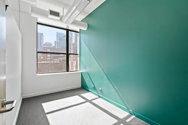 222 W Ontario ST #200, Chicago, IL 60654