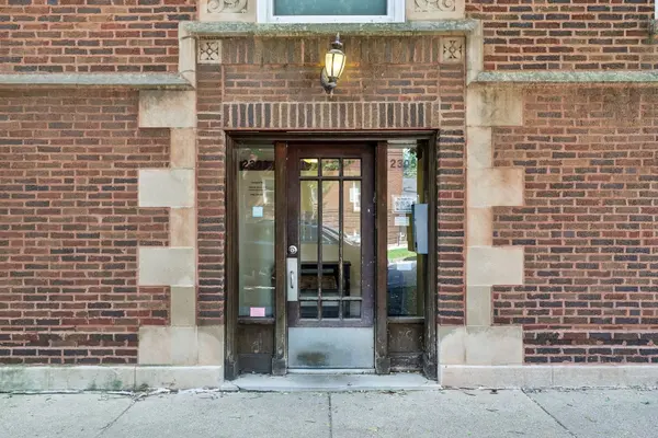 2305 W Winona ST #3W, Chicago, IL 60625