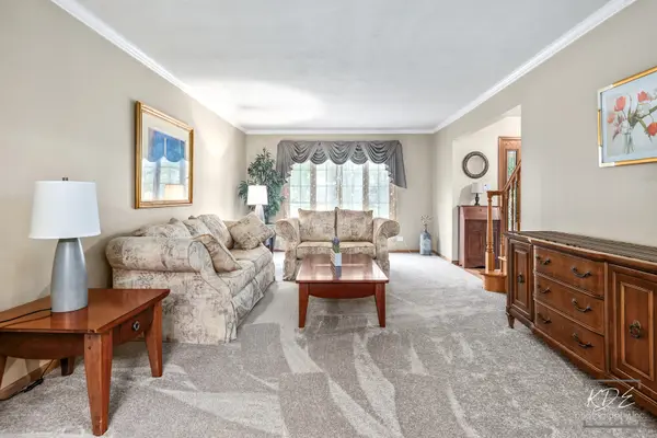 1517 Hampton CT, Naperville, IL 60565