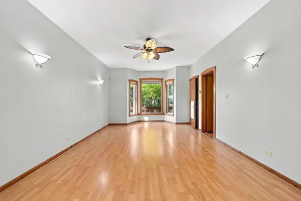 2325 W 41st ST, Chicago, IL 60609