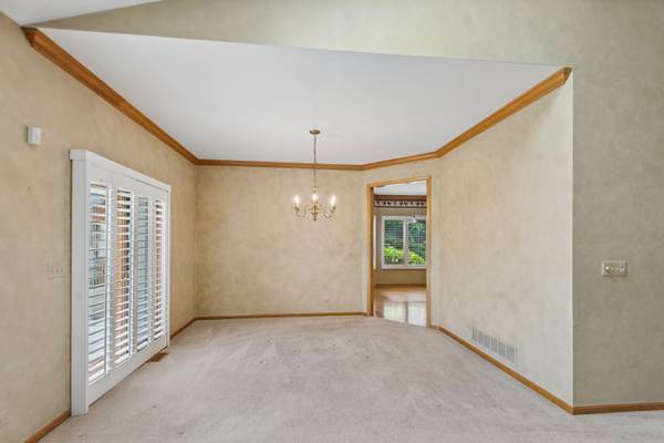 789 Woodland DR, Antioch, IL 60002