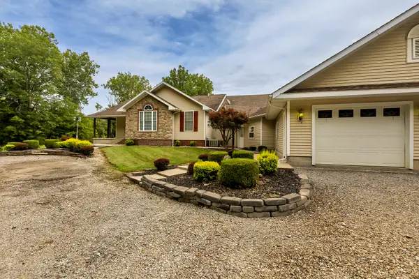 4600 Ava RD, Murphysboro, IL 62966