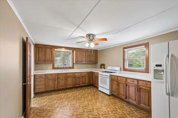 1631 Park ST, Mchenry, IL 60050