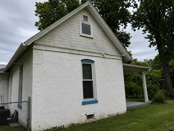 503 Milton ST, Paris, IL 61944