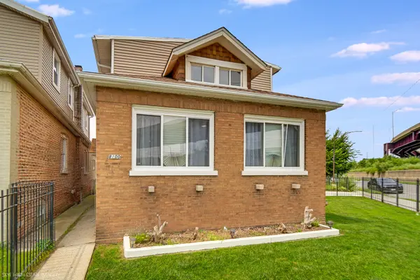 8100 S Cornell AVE, Chicago, IL 60619