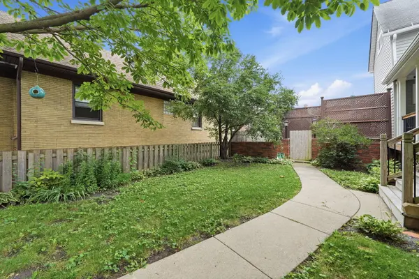 6936 N Owen AVE, Chicago, IL 60631