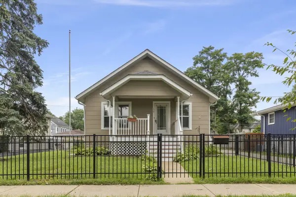 130 S Washington ST,  Westmont,  IL 60559