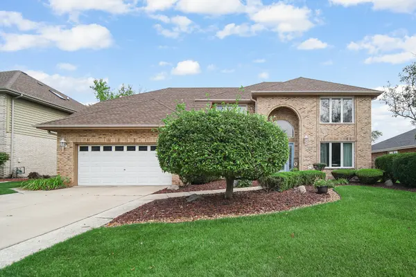 9224 Greenwood DR, Tinley Park, IL 60487
