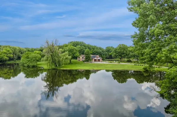17N396 Binnie Lakes TRL, Dundee, IL 60118